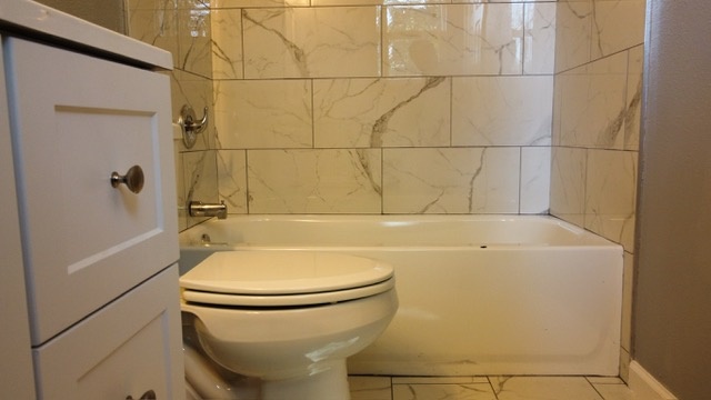 BATHROOM DETAIL