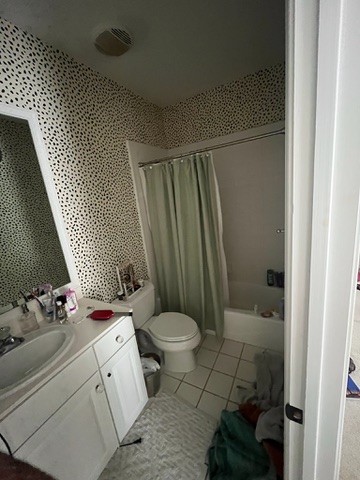 Custom Bathroom Renovation before renovation